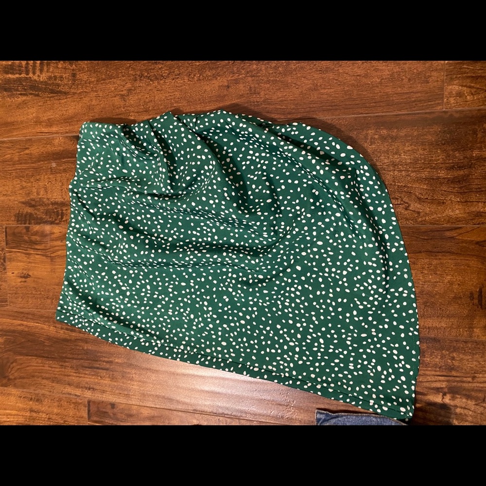 super cute side snatched skirt